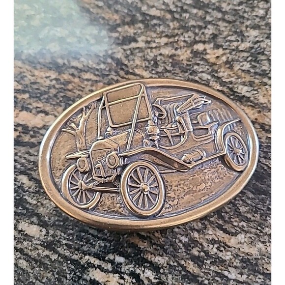 VTG Avon Brass Tone Model A Ford Car Automobile Oval Belt Buckle Casual Grunge - Picture 1 of 5